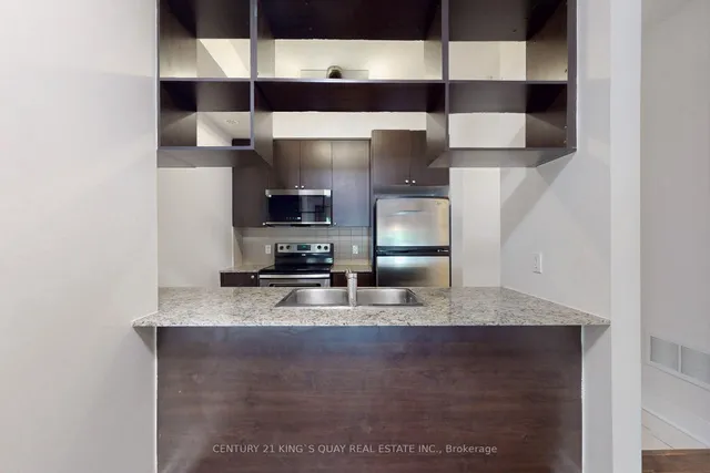 Additional image 10 of 315 Village Green Sq Unit 50