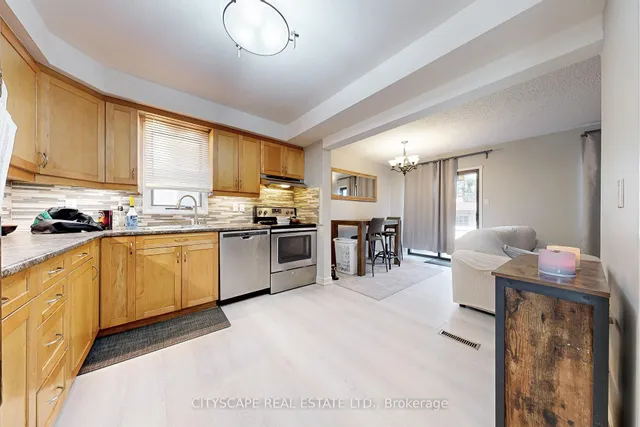 Additional image 8 of 35 Letty Ave