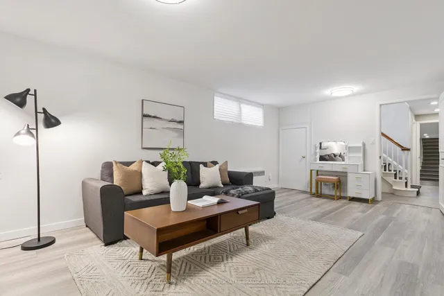 Additional image 32 of 19 Lorraine Gdns