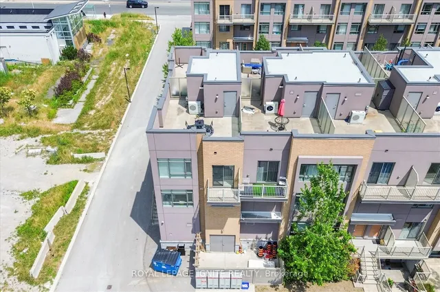 Additional image 32 of 90 Orchid Place Dr Unit 310