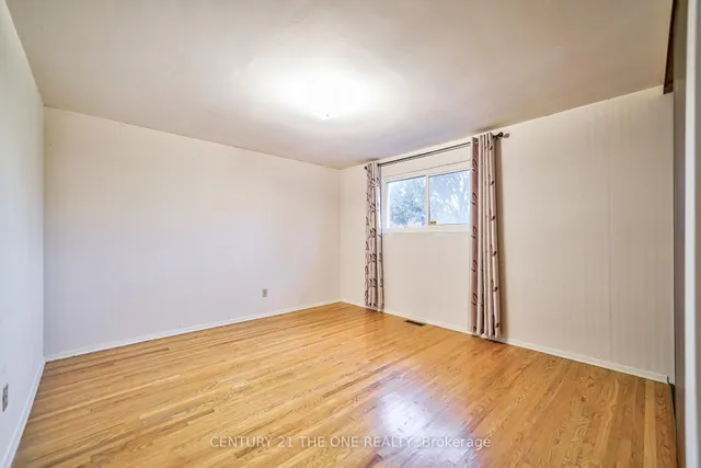 Additional image 28 of 54 Marblemount Cres