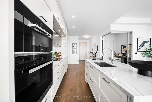 Additional image 20 of 480 Front St Unit PH2