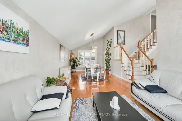 Additional image 8 of 205 Portage Lane