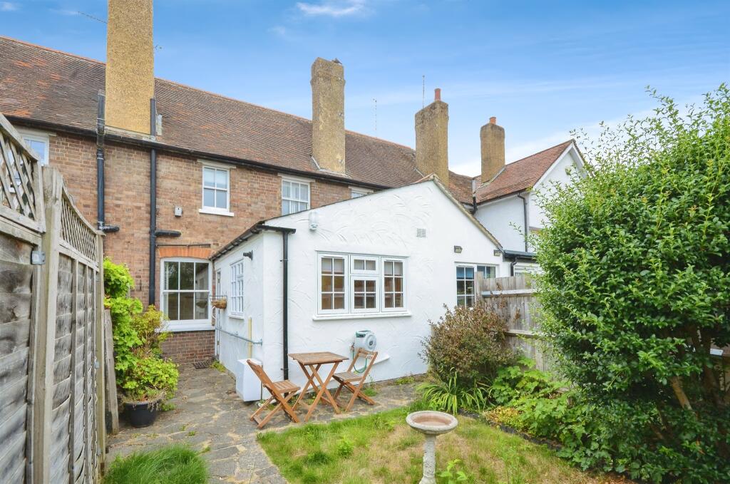 Additional image 15 of Queens Road, Harpenden