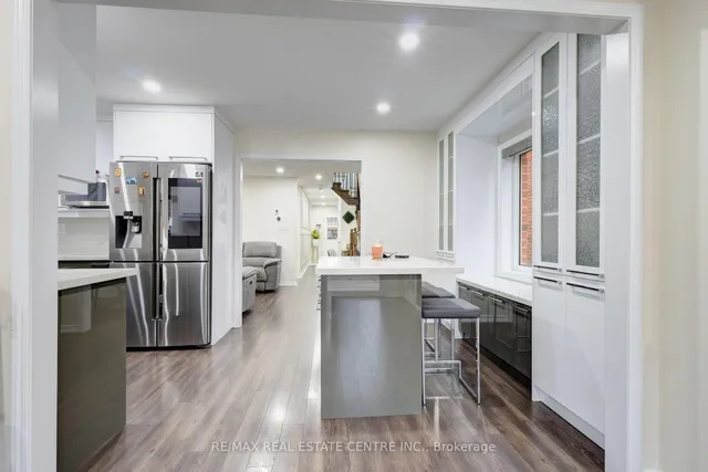 Additional image 10 of 11 Hoover Rd