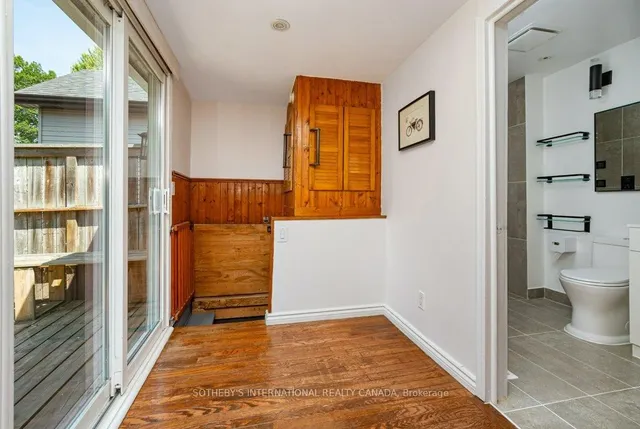Additional image 19 of 692 Woodbine Ave