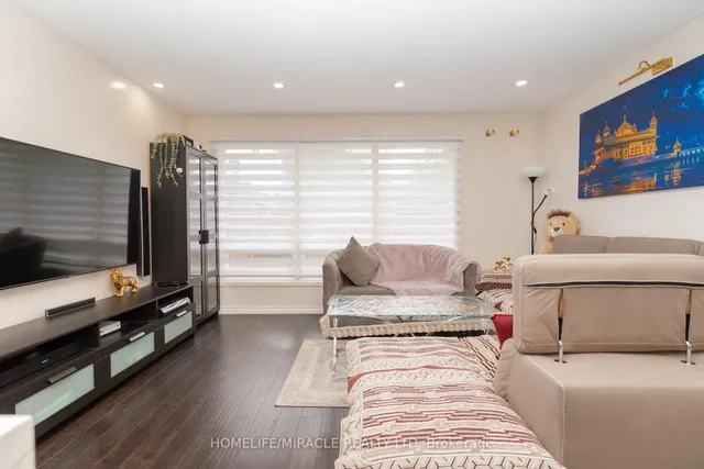 Additional image 9 of 10 Huntingwood Cres