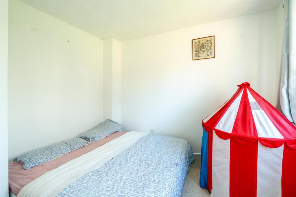 Additional image 15 of Orient Close, St. Albans