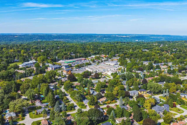 Additional image 46 of 412 Melanie Cres