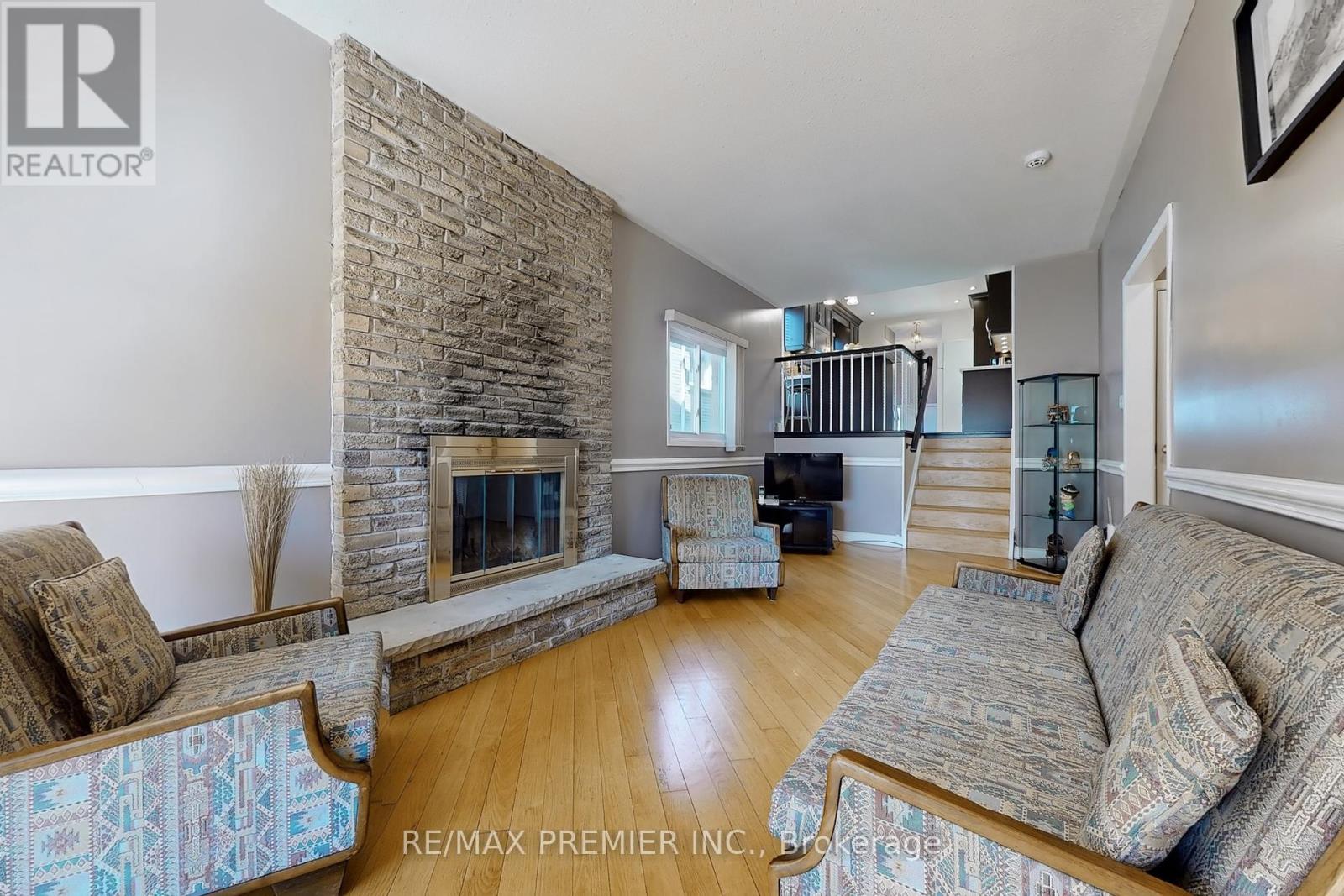 191 INVERGORDON AVENUE|Toronto (Agincourt South-Malvern West), Ontario M1S3Z1