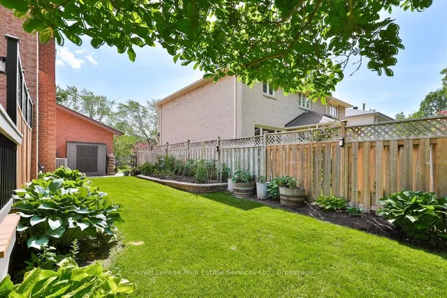 房产图片 46 - 1343 格罗斯文诺街