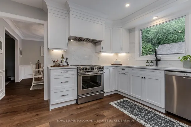 Additional image 14 of 6 Carl Cres