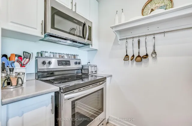 Additional image 10 of 125 Shoreview Pl Unit 514