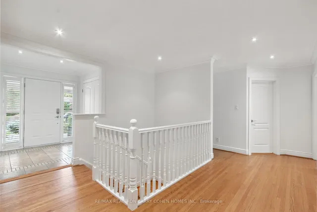 Additional image 3 of 58 Hawksbury Dr