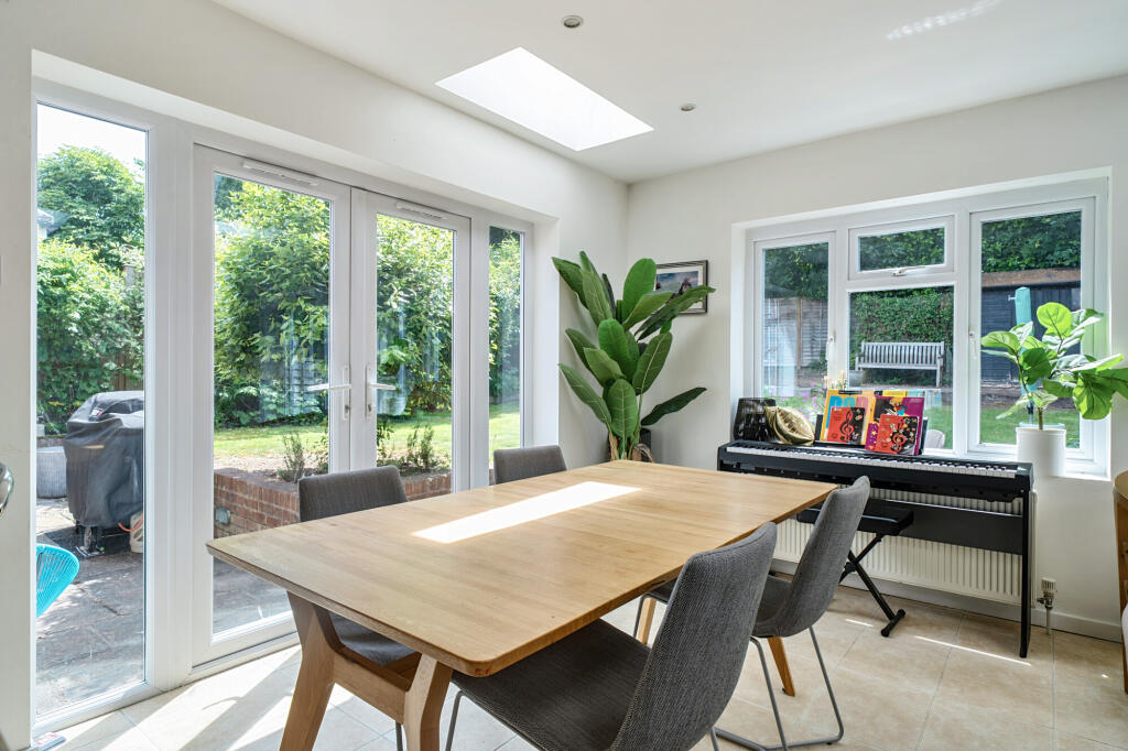 Additional image 4 of Park Rise, HARPENDEN, AL5