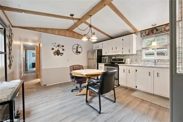 Additional image 8 of 1294 Concession 8 Rd Unit 93 Maple