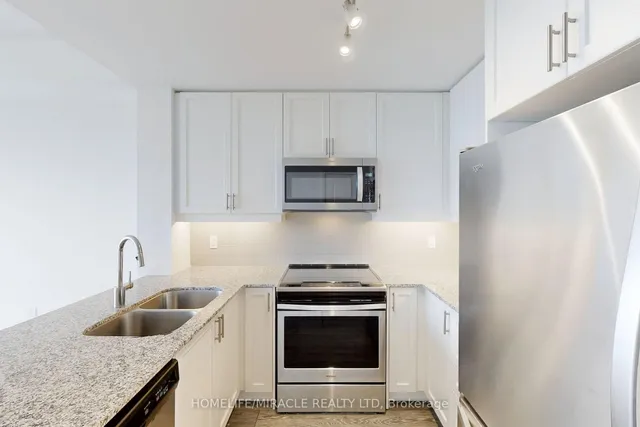 Additional image 17 of 1050 Main St Unit 1106