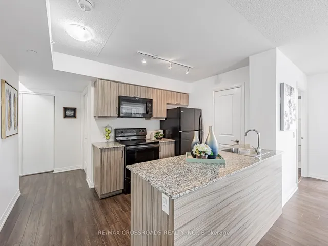 Additional image 6 of 30 Meadowglen Pl Unit 220