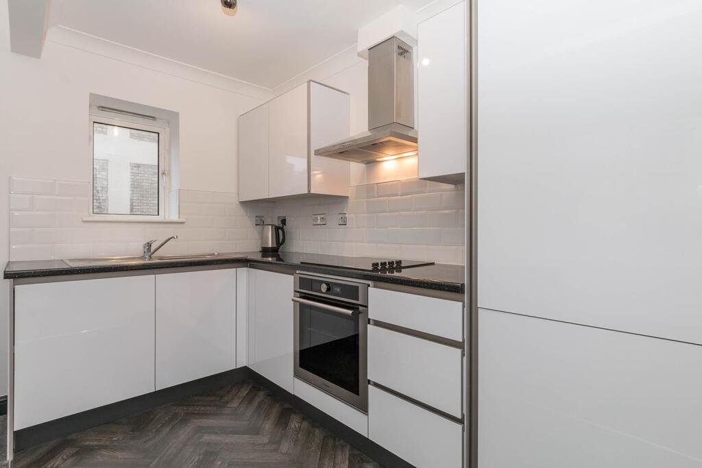 Additional image 9 of Burne Jones House, Bennetts Hill, B2 5RS