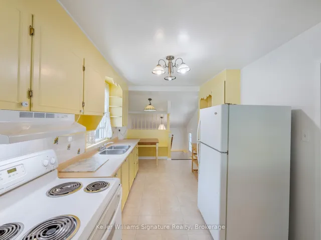 Additional image 11 of 3138 Merritt Ave