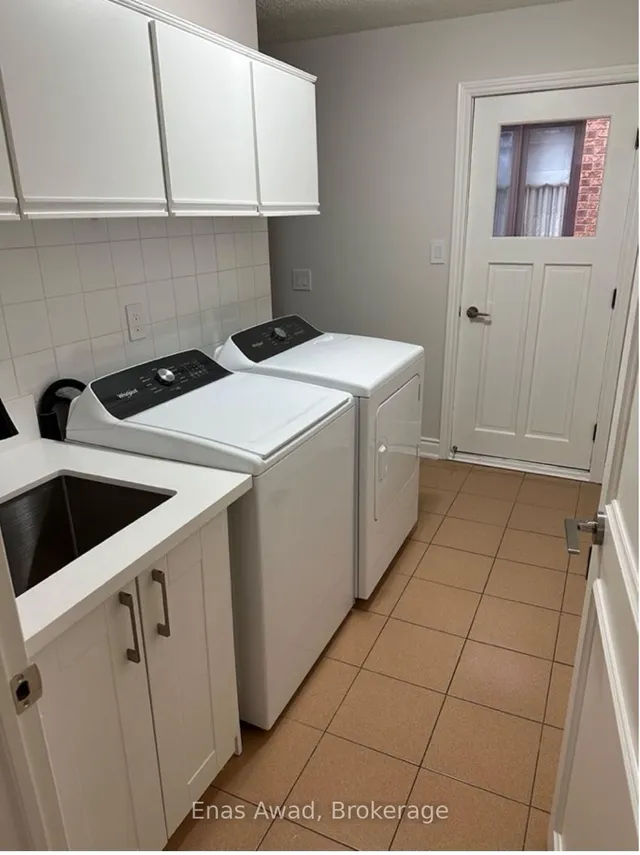 Additional image 16 of 25 Mulholland Ave