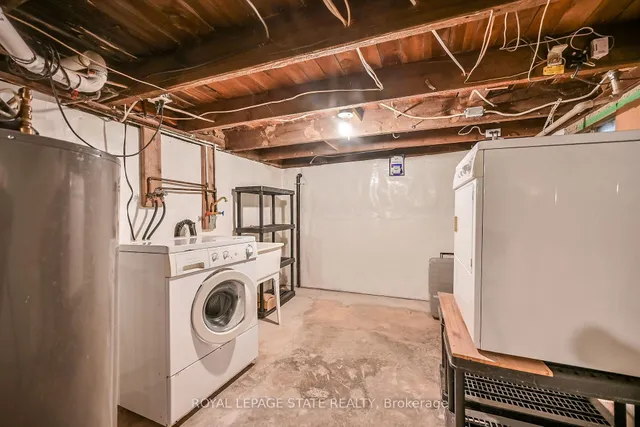 Additional image 21 of 26 Mars Ave