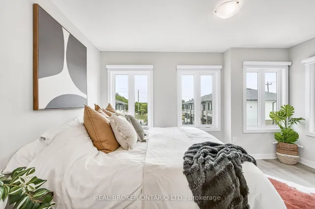 Additional image 34 of 527 Shaver Rd Unit 7