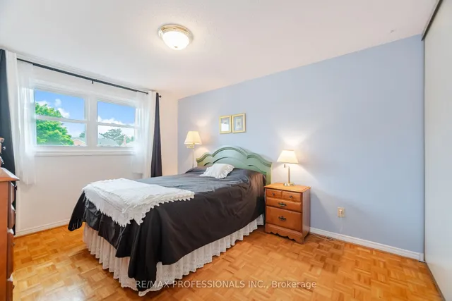 Additional image 29 of 29 Barr Cres