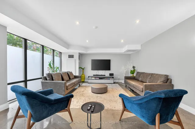 Additional image 25 of 255 Richmond St Unit 814