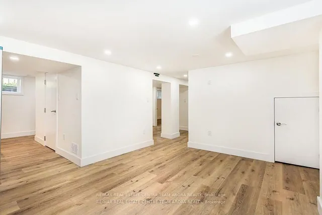 Additional image 28 of 178 Cloverdale Ave