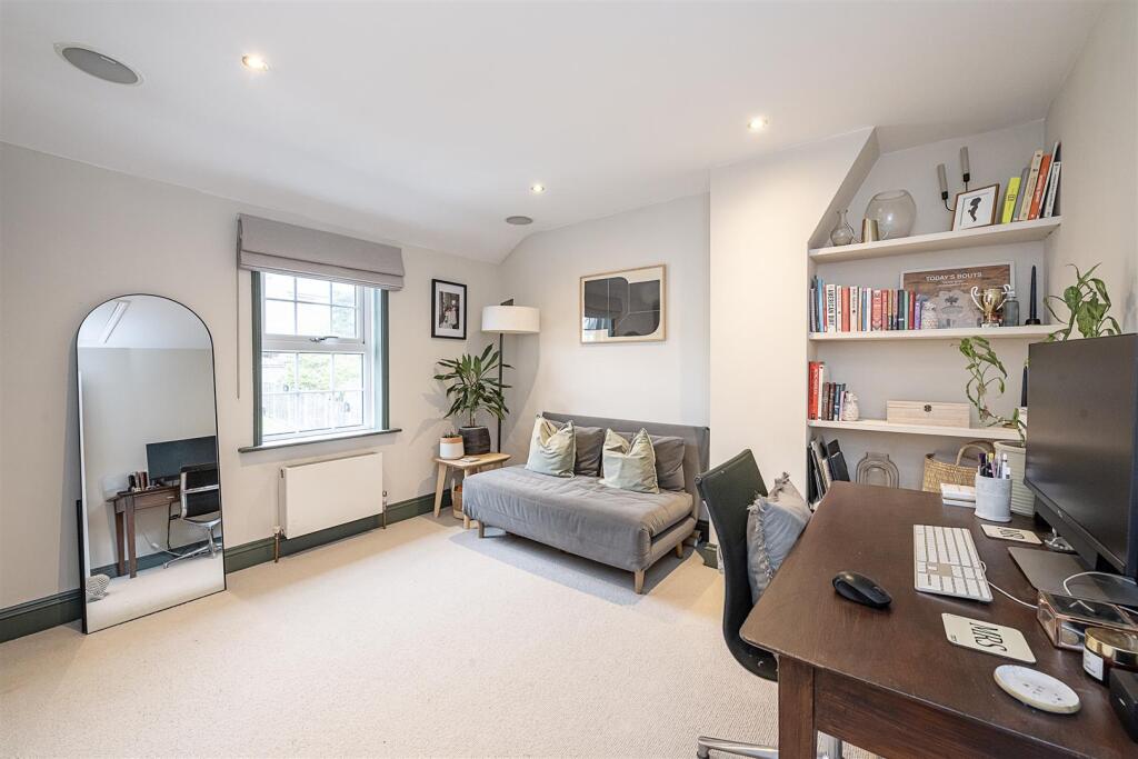 Additional image 8 of Luton Road, Harpenden