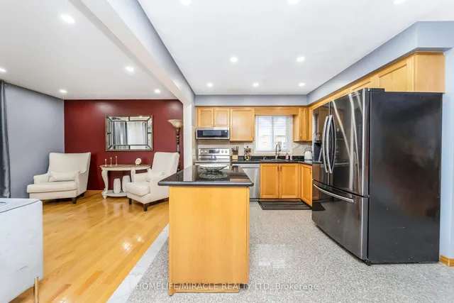 Additional image 9 of 19 Cotton Grass St