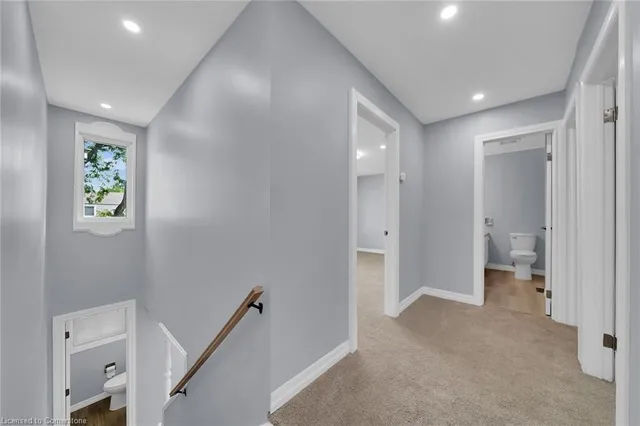 Additional image 39 of 451 Woodview Rd Unit 4