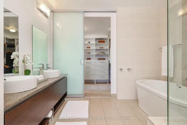 Additional image 33 of 205 Frederick St Unit 1201