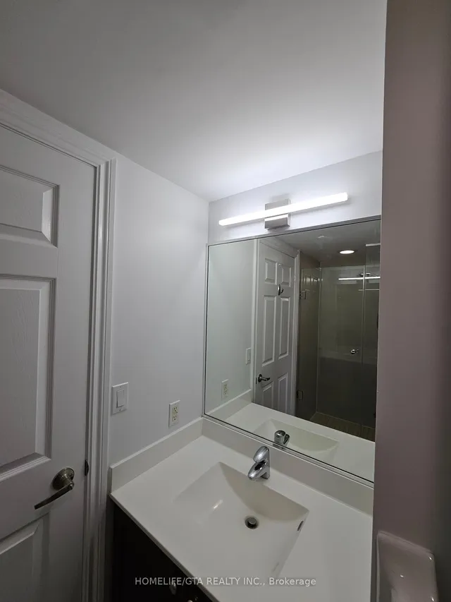 Additional image 4 of 761 Bay St Unit 1509