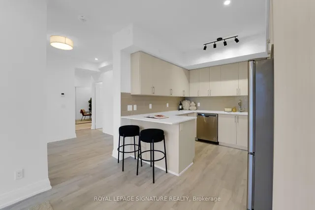 Additional image 11 of 591 Sheppard Ave Unit 910