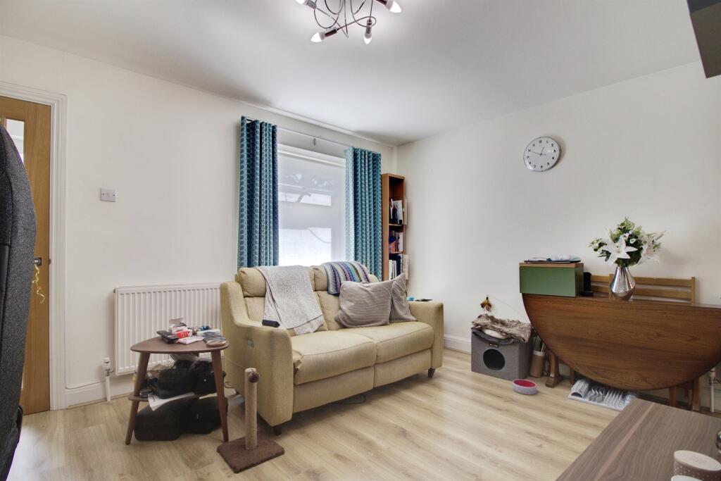 Additional image 4 of Honeysuckle Gardens, HATFIELD