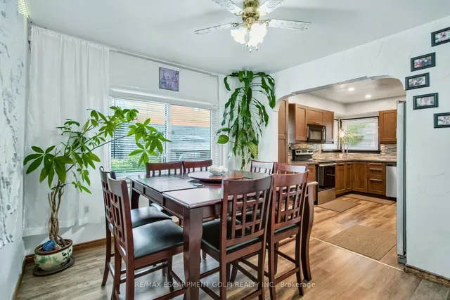 Additional image 15 of 271 Margaret Ave