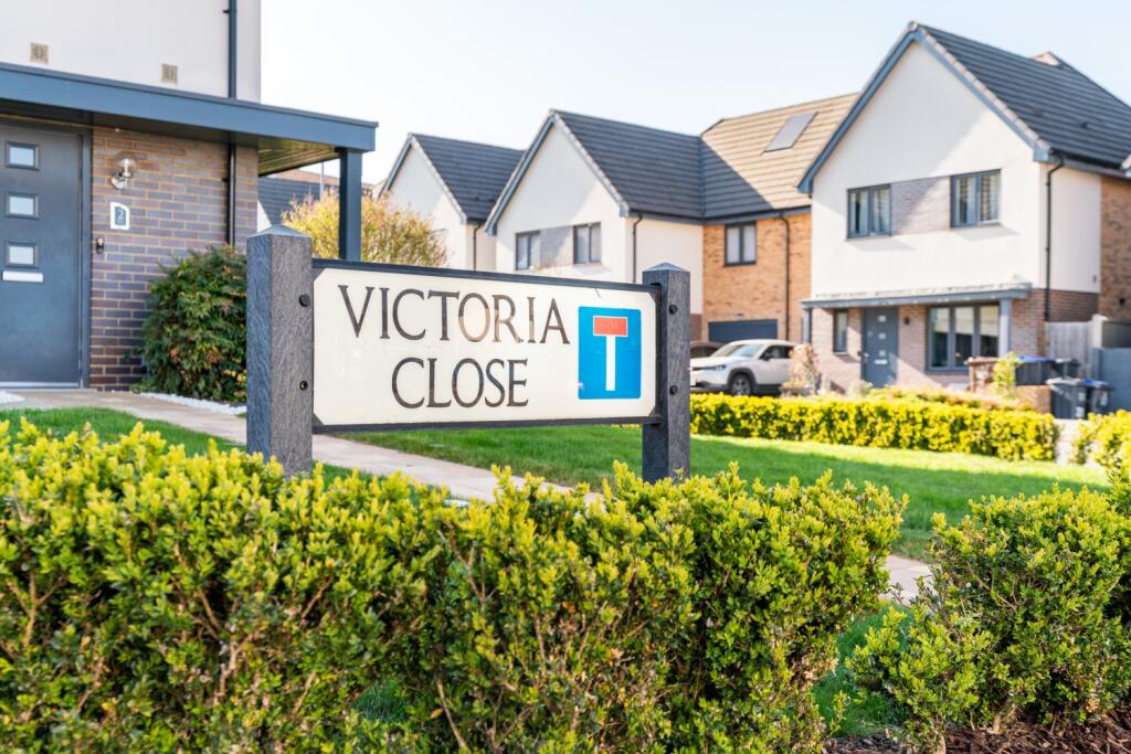 Additional image 5 of Victoria Close, Welwyn Garden City, Hertfordshire, AL7