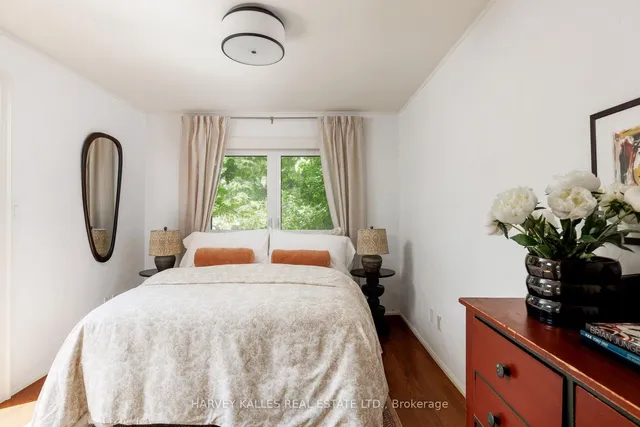 Additional image 15 of 8 Edgewood Cres