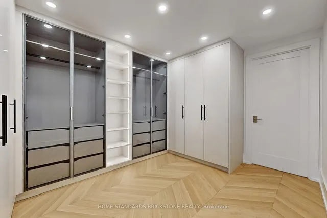 Additional image 20 of 110 Bloor St Unit 1009