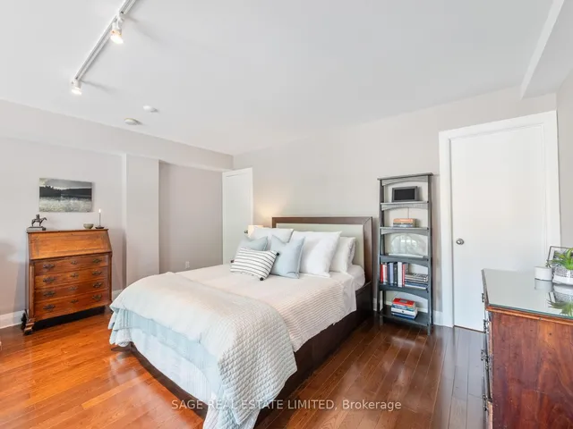 Additional image 18 of 2012 Queen St Unit 204