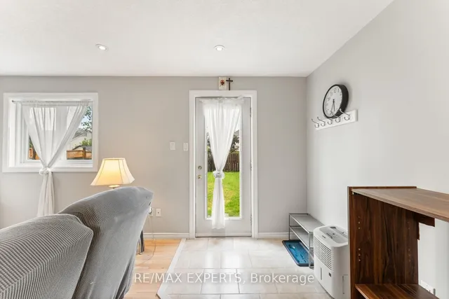 Additional image 38 of 56 Steepleridge St