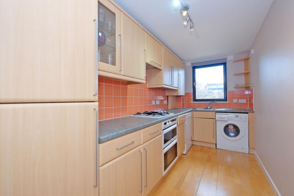 Additional image 4 of 21 Riverside Drive, The City Centre, Aberdeen, AB11