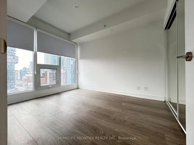 Additional image 12 of 181 Dundas St Unit 906