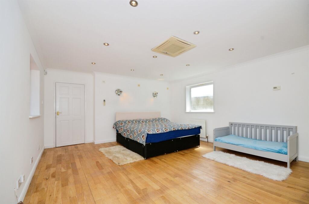 Additional image 30 of Hicks Road, Markyate, St. Albans