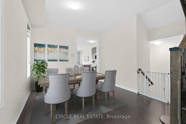 Additional image 3 of 66 Heming Tr