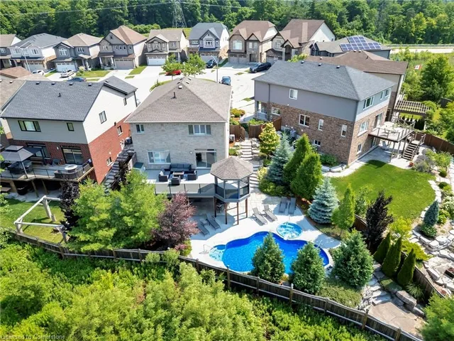 Additional image 48 of 36 Newcastle Crt