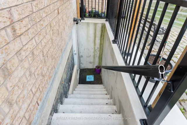 Additional image 32 of 17 Bushberry Rd
