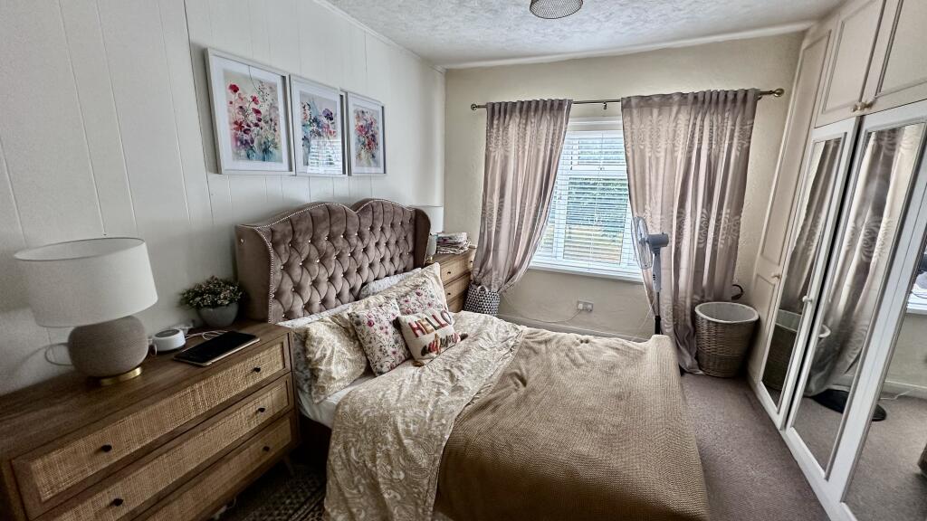 Additional image 15 of Yardley wood road, Moseley, B13